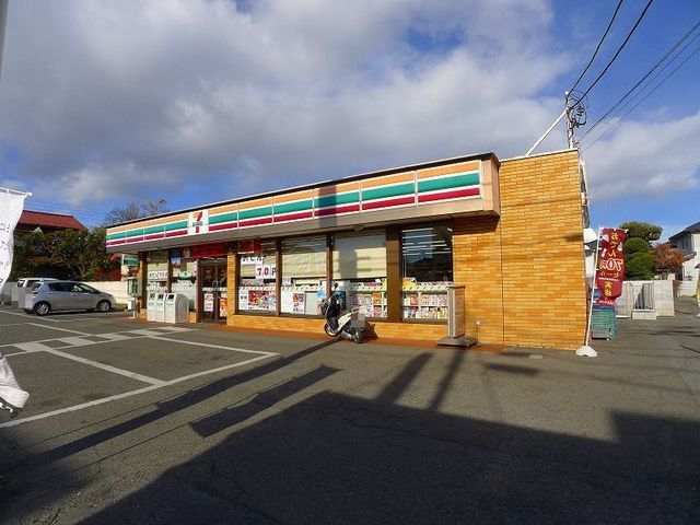 コンビニ　セブンイレブン桐生相生店（コンビニ）まで600m