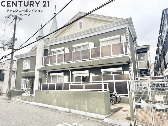 建物外観　オートロック付き完備で安心のセキュリティ♪