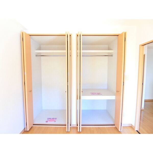 収納　当物件の参考写真です。(同建物の部屋)