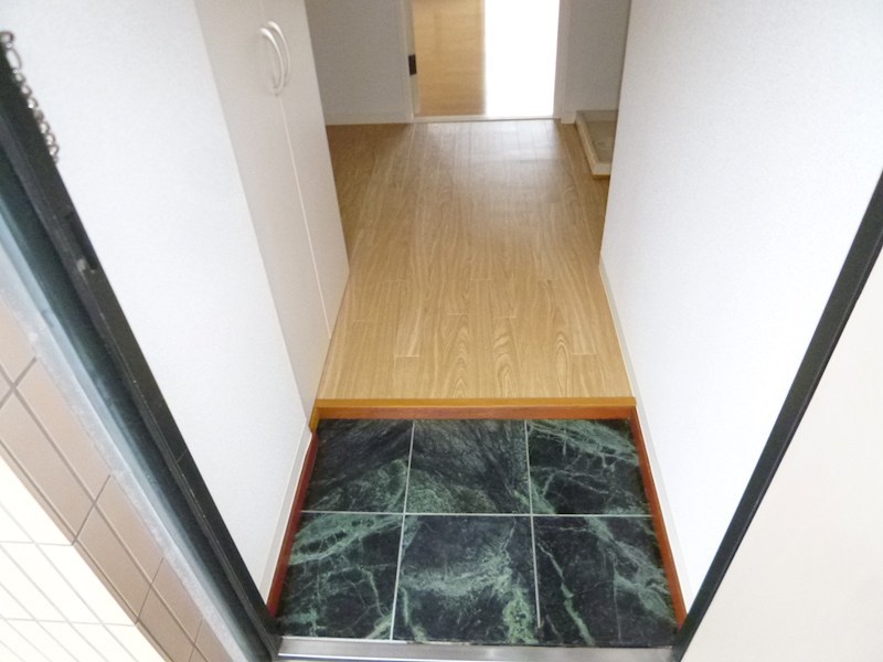 玄関　玄関