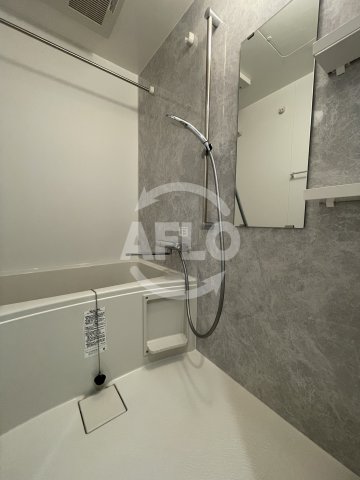 バス・シャワールーム　ブランシエスタ森ノ宮　浴室