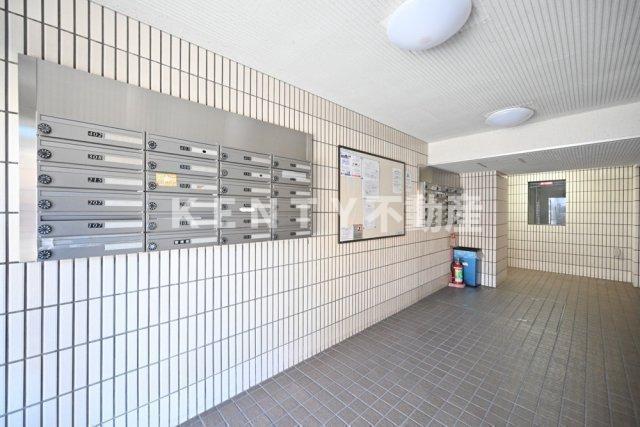 ロビー　建物の内部です