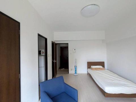 居室・リビング　室内