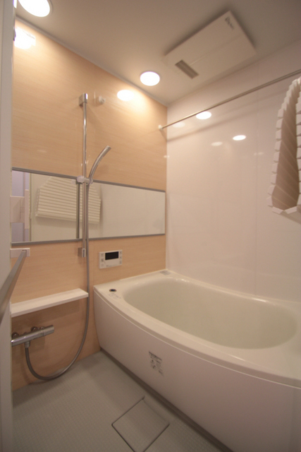 バス・シャワールーム　※別室の参考写真の為、現況優先です。