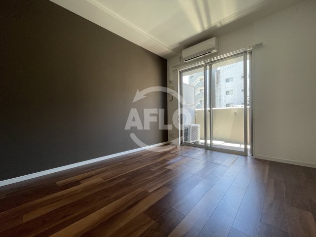 居室・リビング　スプランディッド三国I　リビング