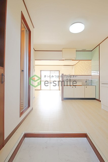 玄関　シンプルで使いやすい玄関です