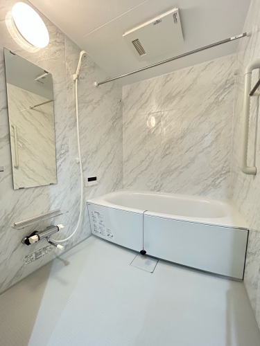 バス・シャワールーム　別部屋参考写真