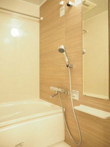 バス・シャワールーム　風呂