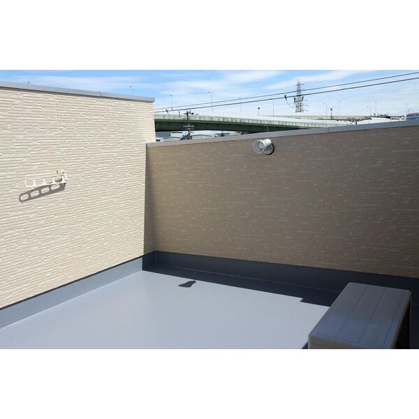 眺望　広々ルーフバルコニー付き