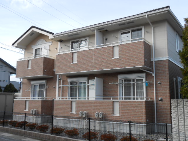 建物外観　バルコニー側を南東方向より撮影