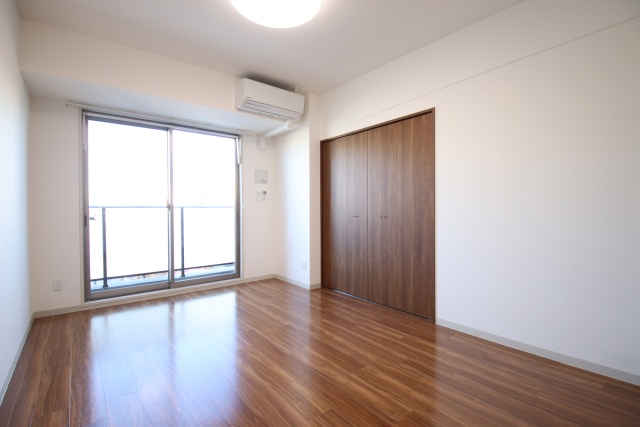 居室・リビング　※別室の参考写真の為、現況優先です。