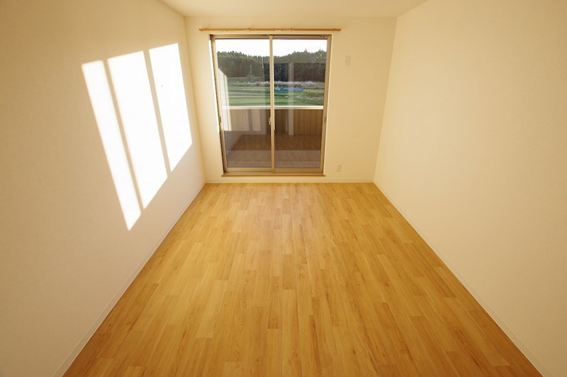 居室・リビング　※303号室の写真使用中