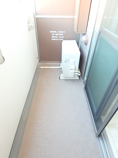 バルコニー　バルコニー