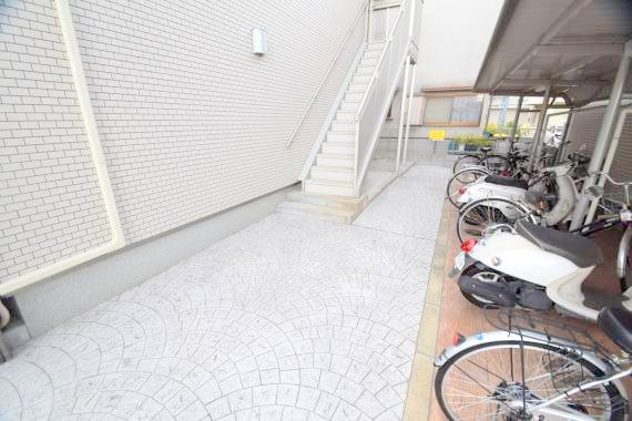 エントランス　オシャレです。