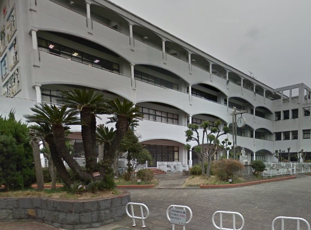 小学校　長崎市立銭座小学校（小学校）まで248m