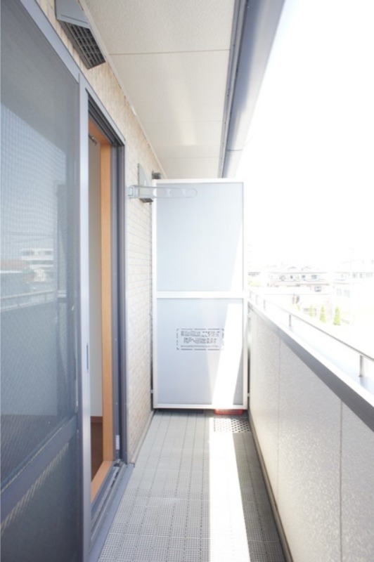 バルコニー　図面と現状に相違がある場合には現状を優先