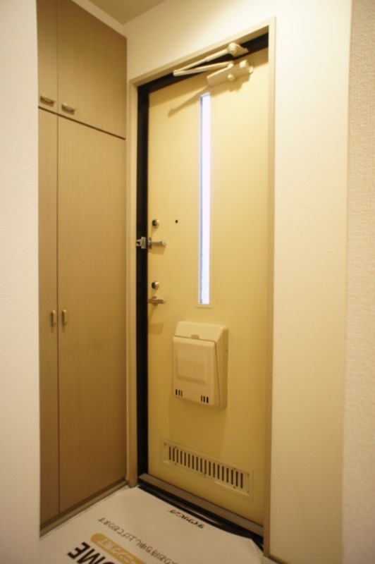 玄関　図面と現状に相違がある場合には現状を優先