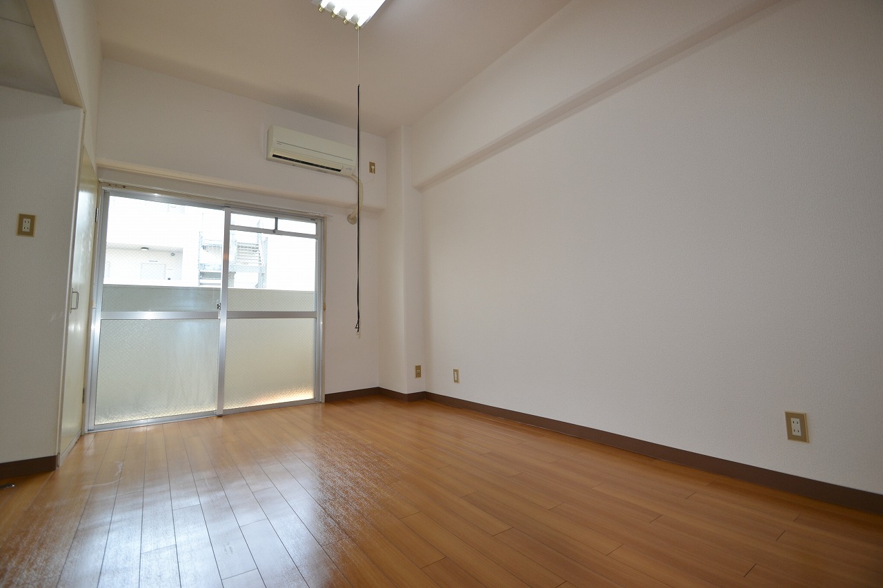 居室・リビング　日当たりも良好です。