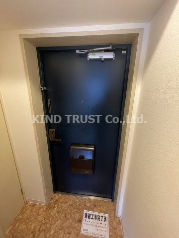 玄関　落ち着いた玄関です