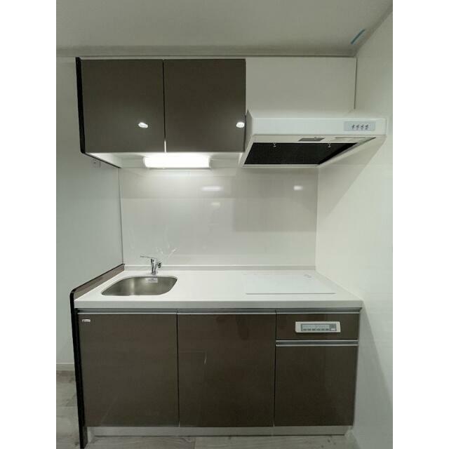 キッチン　グロスアンスラサイト色のキッチン！２口ＩＨコンロで楽しくお料