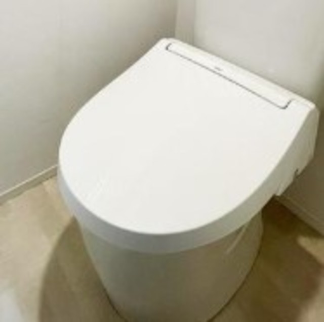 トイレ　別部屋参考写真