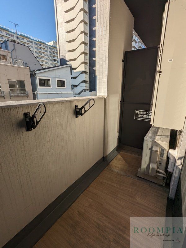 バルコニー　※同タイプの別のお部屋です。