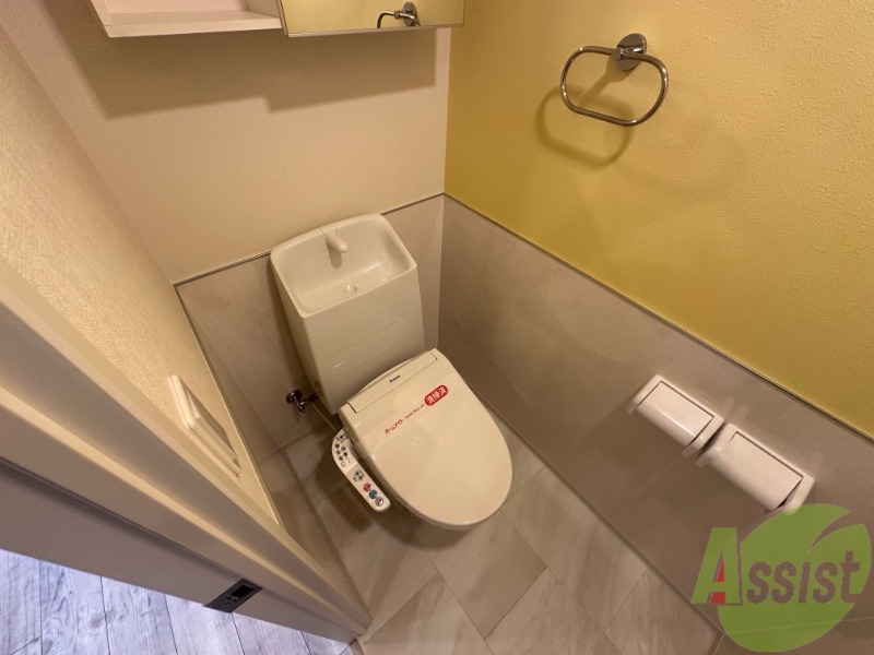 トイレ　トイレは清潔感があり安心して使用できそうです。