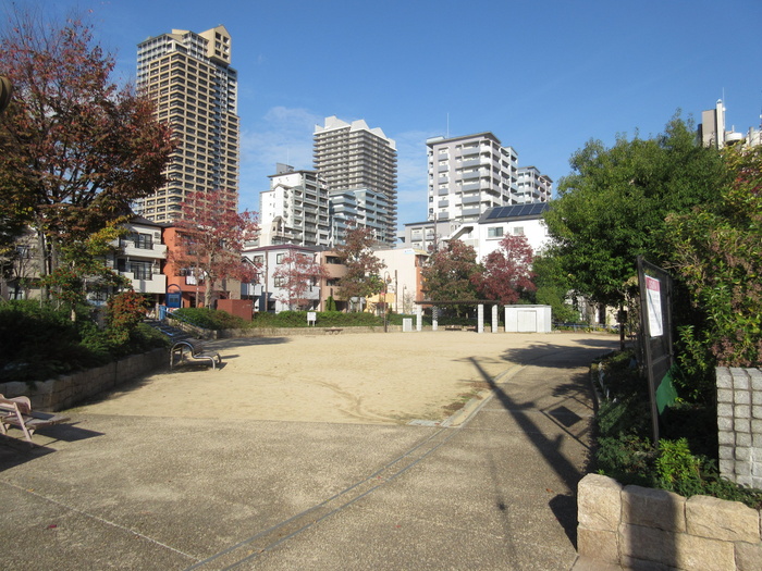 公園　琵琶公園（公園）まで330m