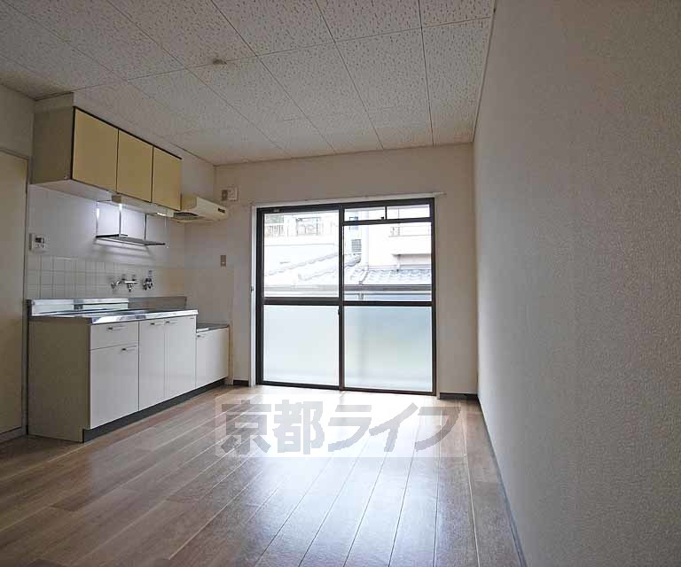 居室・リビング　綺麗なお部屋です。