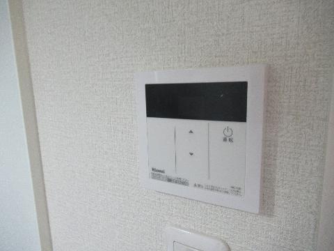 その他設備　給湯パネル