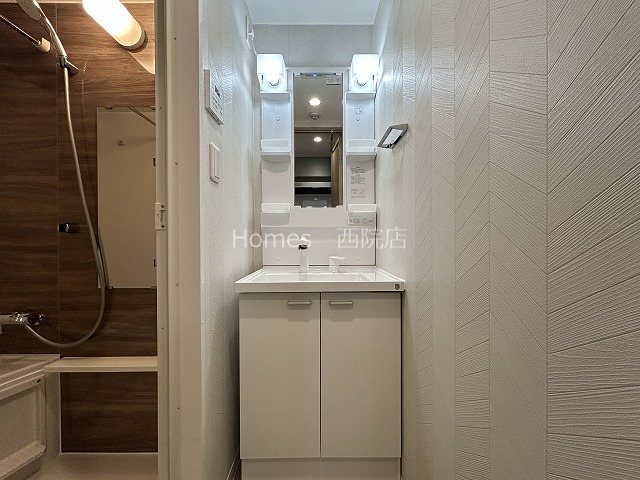 洗面設備　参考写真