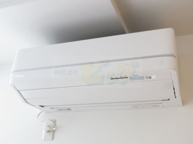 その他設備　夏も快適エアコン付きです♪