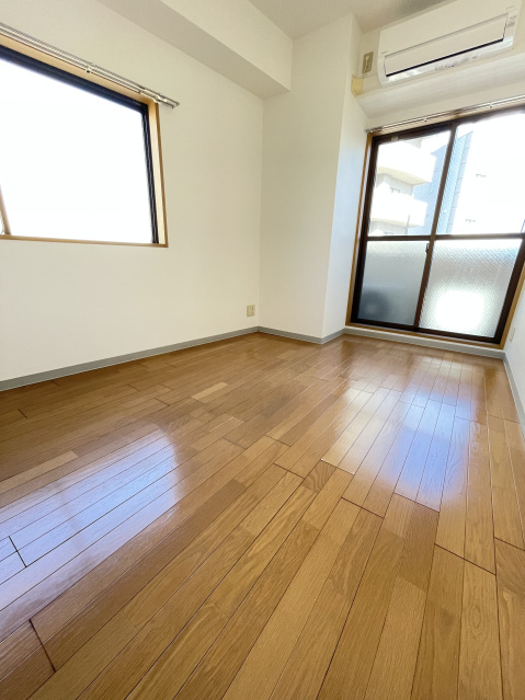 居室・リビング　※別部屋参考写真