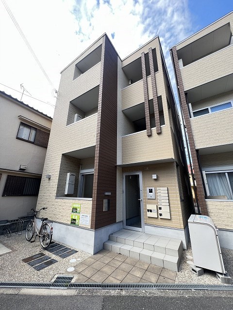 建物外観　外観は落ち着いています