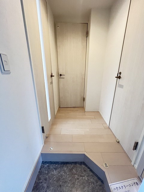 玄関　落ち着いた玄関です