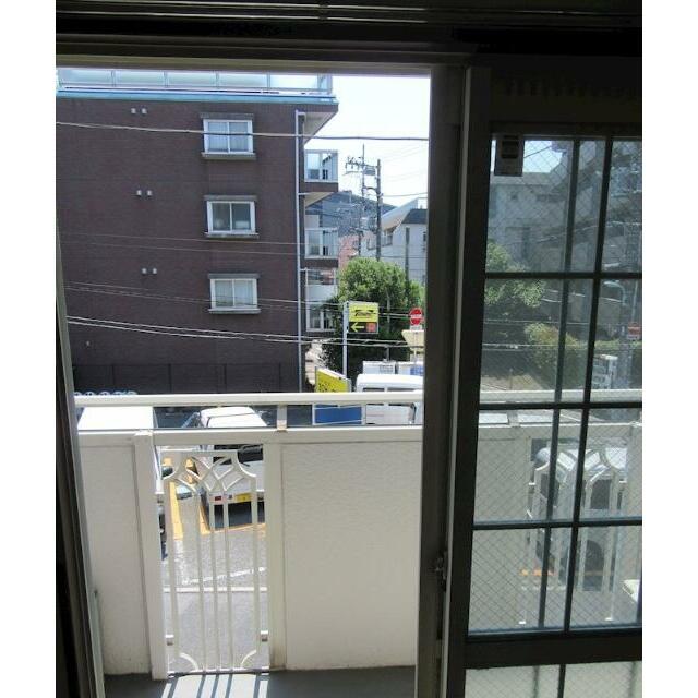 バルコニー　同じ間取りの別部屋写真です