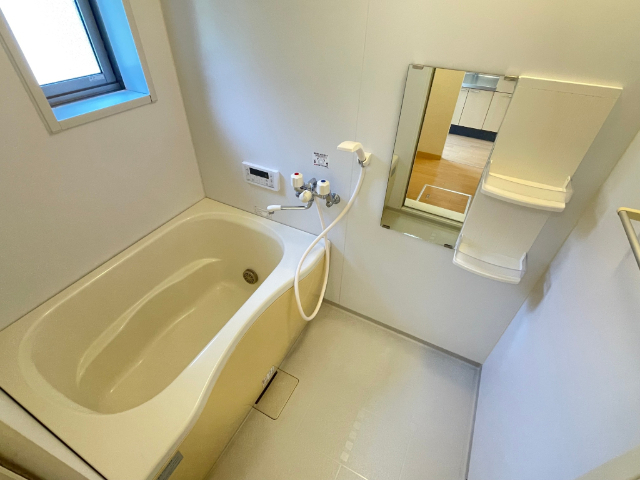 バス・シャワールーム　※別号室同タイプのお部屋の写真です。