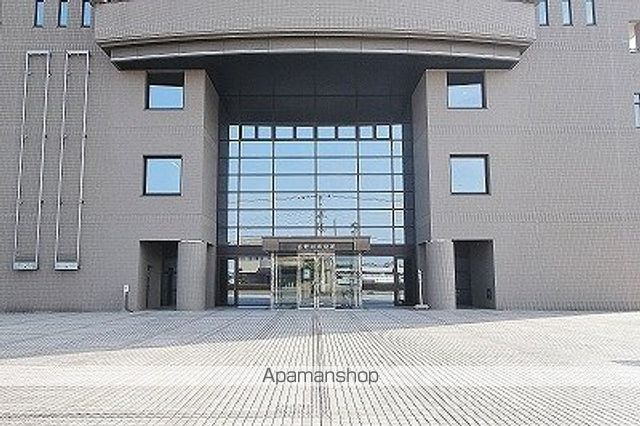 その他　吉野川市役所（その他）まで152m