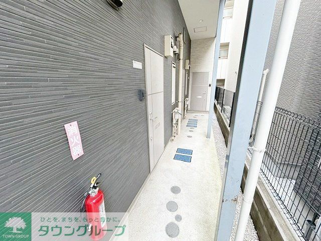 エントランス　バルコニー
