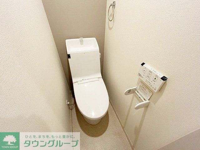トイレ　トイレ