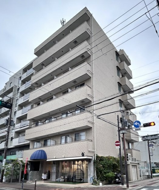 建物外観　ロイヤルクイーンズパーク関目　外観