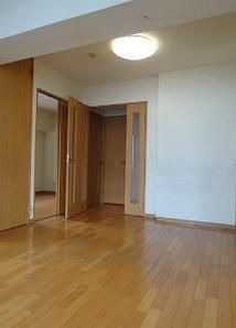 居室・リビング　居間です