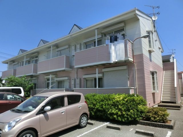 建物外観　2年毎の更新料が不要で経済的