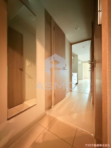 玄関　同マンション別部屋参考写真