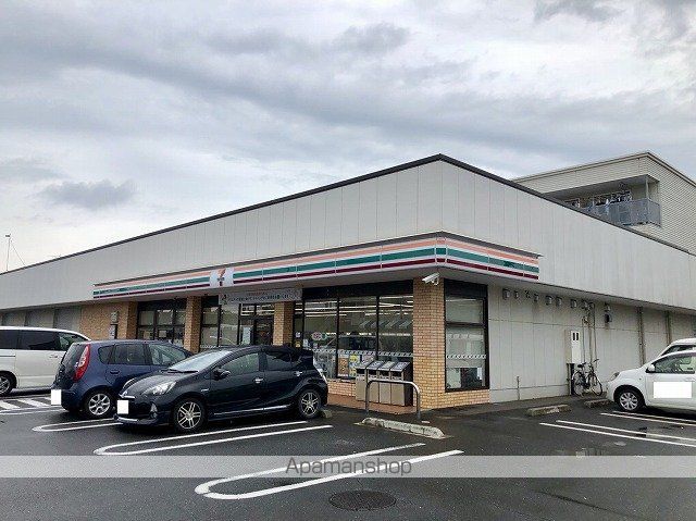 コンビニ　セブンイレブン（コンビニ）まで1383m