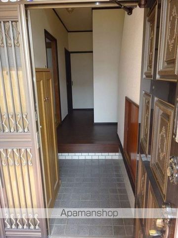 府中92-2一戸建の玄関写真