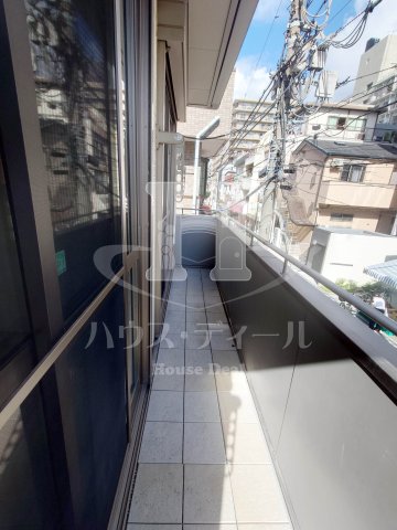 バルコニー　広々としたバルコニーです