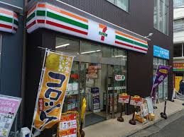 コンビニ　セブンイレブン 練馬桜台駅前店（コンビニ）まで146m