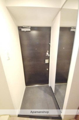 ディームス東陽町IIの玄関写真