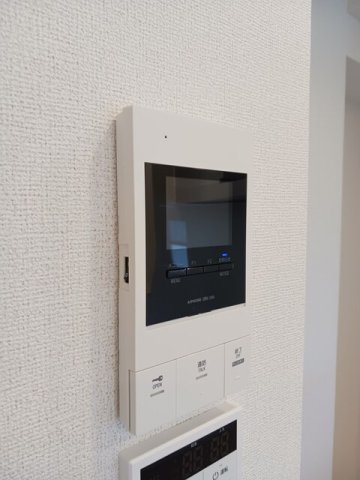 セキュリティ　モニター付きインターホンです